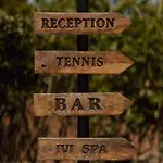 圣乔治湾公寓式酒店兼乡村俱乐部&spa 酒店