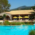 St.george's Bay Country Club & Ξενοδοχείο 4*
