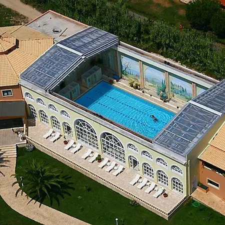 St.george's Bay Country Club & Отель